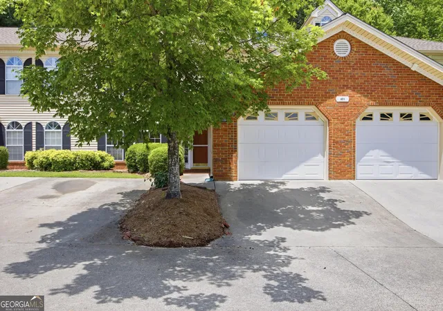 Photo 1 of Sale Pending at 401 Live Oak Ln #65, Dalton, GA 30721 | MLS# 10792887 | Listing updated on 2026-09-17