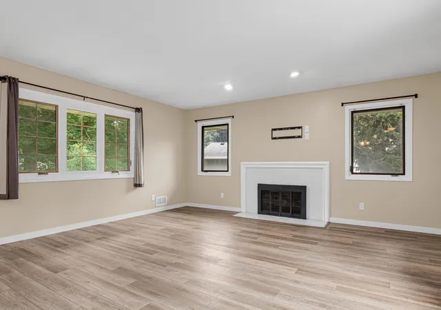 4th image of 1429 Windemere Dr Ne, Minneapolis, MN 55421 | MLS# 7108787