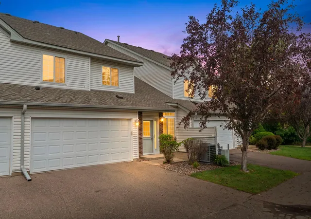 1st image of 3536 Genevieve Ave N, Saint Paul, MN 55128 | MLS# 7124656