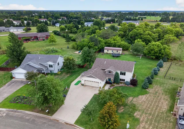 Photo 4 of Single family home for sale at 1214 6Th Ave Nw, Perham, MN 56573 | MLS# 7135832 | Listing updated on 2026-09-06