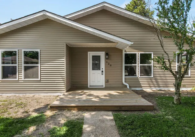 Photo 3 of Single family home for sale at 120 Grace St, Michigan City, IN 46360 | MLS# 835042 | Listing updated on 2026-08-19