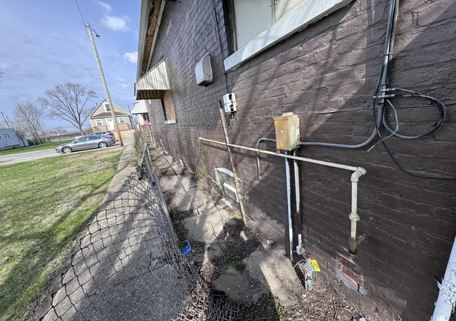 Photo 3 of Sale Pending at 4833 Mccook Ave, East Chicago, IN 46312 | MLS# 837001 | Listing updated on 2026-08-26
