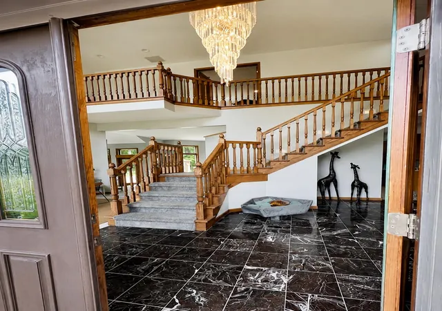 Photo 4 of Single family home for sale at 3000 E 121st Avenue, Crown Point, IN 46307 | MLS# 839881 | Listing updated on 2026-08-18