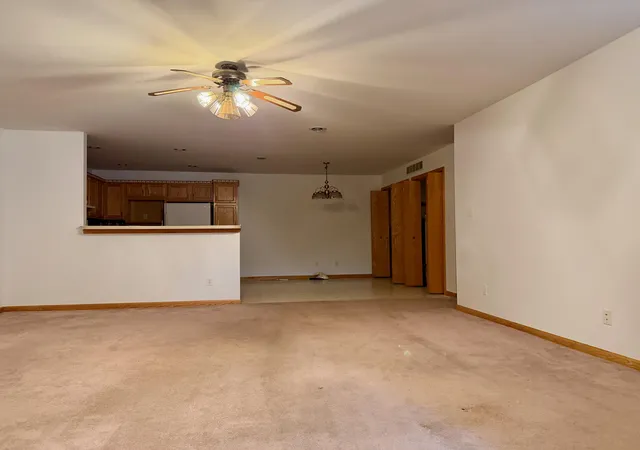 2nd image of 1385 Young Dr, Crown Point, IN 46307 | MLS# 840701