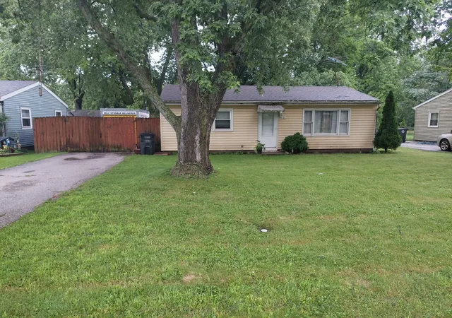 1st image of 3516 Saint Joseph Pl, Hobart, IN 46342 | MLS# 843458