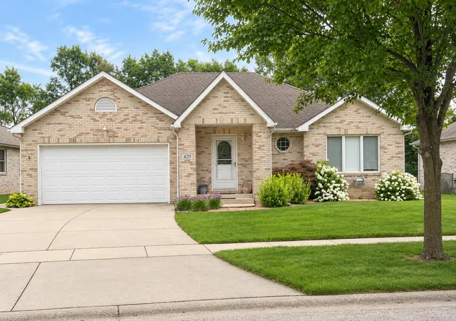 1st image of 429 11th Cir Se, De Motte, IN 46310 | MLS# 844018