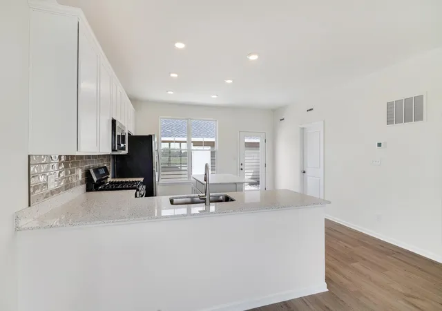 Photo 3 of Townhouse for sale at 1603 Parkside Ln #A, Dyer, IN 46311 | MLS# 842473 | Listing updated on 2026-08-10