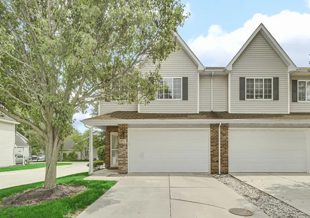 Photo 1 of Condo for sale at 911 Penny Ct, Hobart, IN 46342 | MLS# 842523 | Listing updated on 2026-08-26