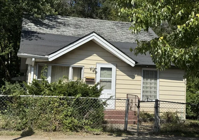 1st image of 903 Ames St, Hammond, IN 46320 | MLS# 843590