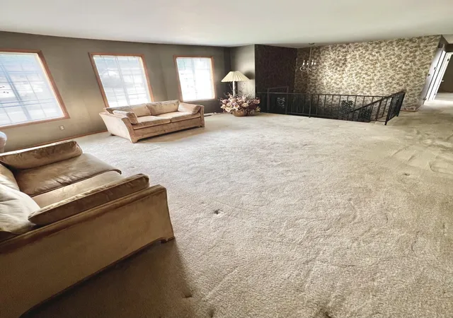 Photo 3 of Single family home for sale at 3992 Willowood Ct, Crown Point, IN 46307 | MLS# 842905 | Listing updated on 2026-08-31