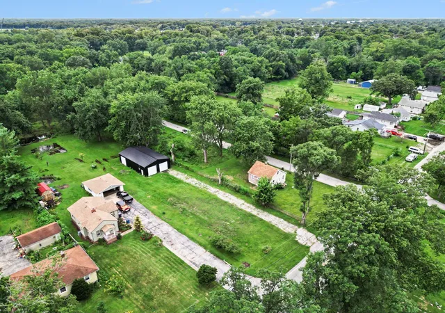 5th image of 1501 E Elm St, Griffith, IN 46319 | MLS# 843826