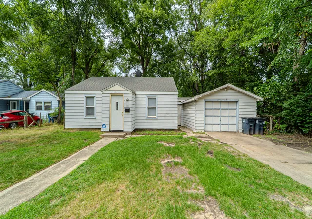 1st image of 440 Cole Ct, Michigan City, IN 46360 | MLS# 843660