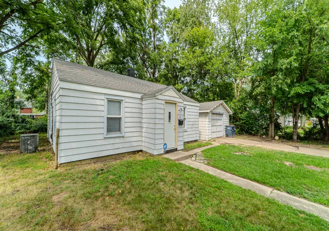 2nd image of 440 Cole Ct, Michigan City, IN 46360 | MLS# 843660