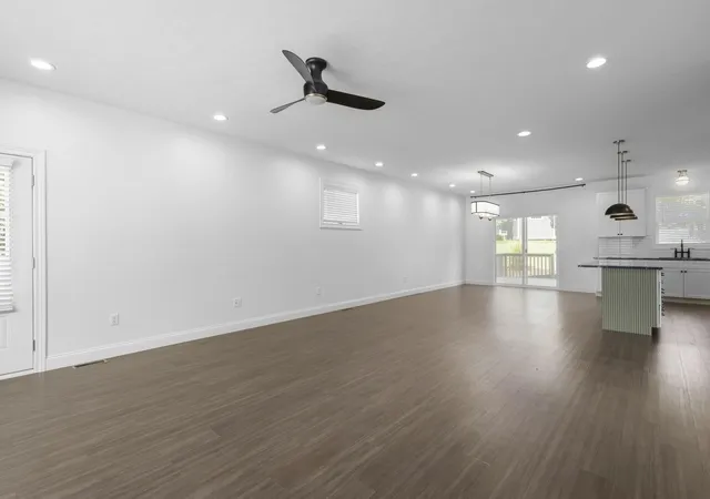 4th image of 55751 Wood Duck Ct, New Carlisle, IN 46552 | MLS# 843756
