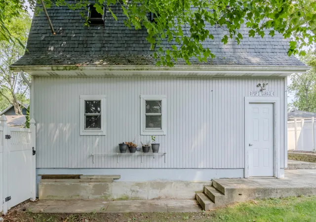 48th image of 207 Weston St, Valparaiso, IN 46385 | MLS# 843748