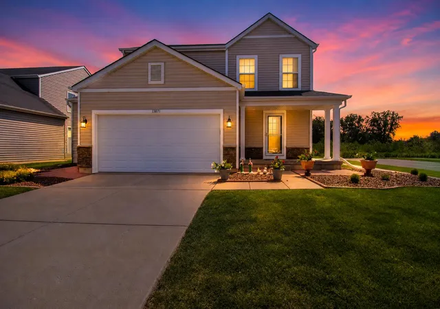 2nd image of 13871 Empress Ln, Dyer, IN 46311 | MLS# 843465