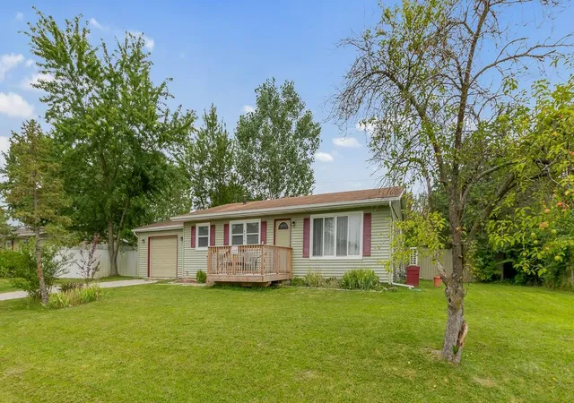 1st image of 4838 N Clover Ln, Michigan City, IN 46360 | MLS# 843367