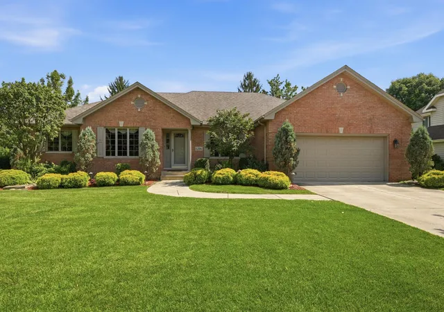 1st image of 1206 Boxwood Dr, Munster, IN 46321 | MLS# 843470