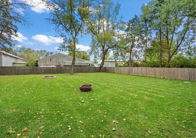 37th image of 195 E 400 S, Valparaiso, IN 46383 | MLS# 843515