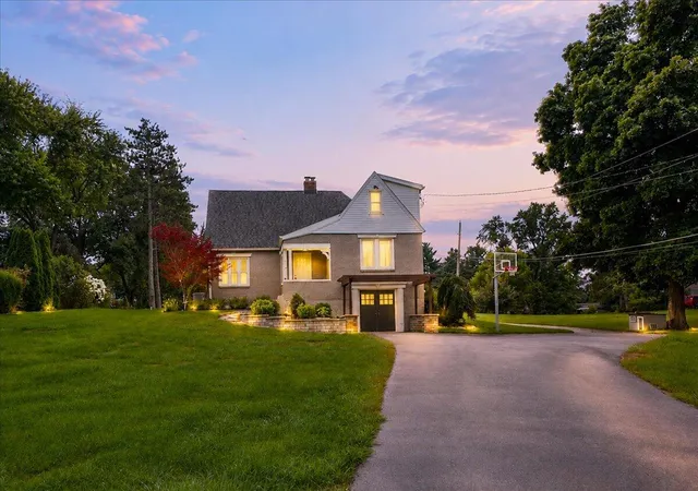 1st image of 214 W Joliet Rd, Valparaiso, IN 46385 | MLS# 843706