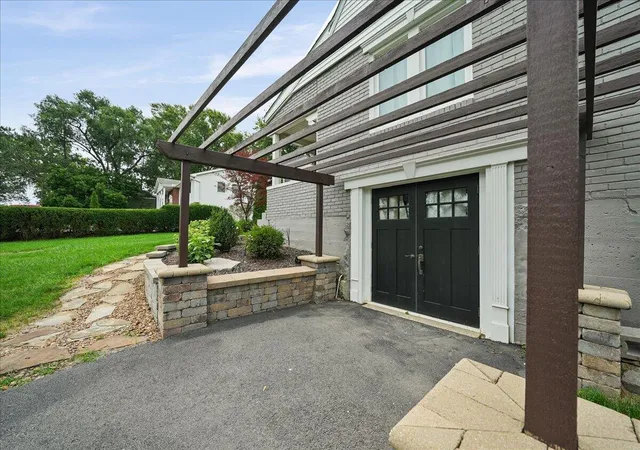 4th image of 214 W Joliet Rd, Valparaiso, IN 46385 | MLS# 843706