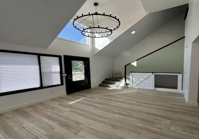 5th image of 229 E Beam St, Porter, IN 46304 | MLS# 843422