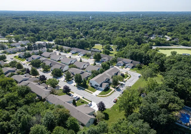 21st image of 206 Fieldstone Dr, Porter, IN 46304 | MLS# 843489