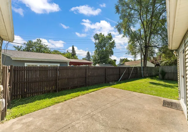 21st image of 206 E 9th St, La Porte, IN 46350 | MLS# 843406