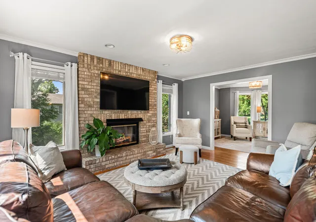 3rd image of 130 Kinsale Ave, Valparaiso, IN 46385 | MLS# 843846
