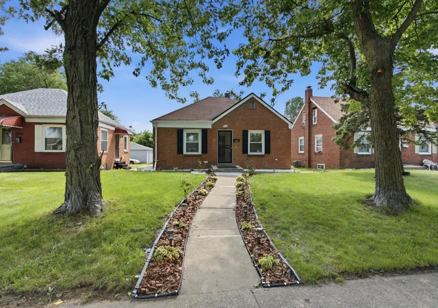 1st image of 2903 Wabash Ave, Gary, IN 46404 | MLS# 843478