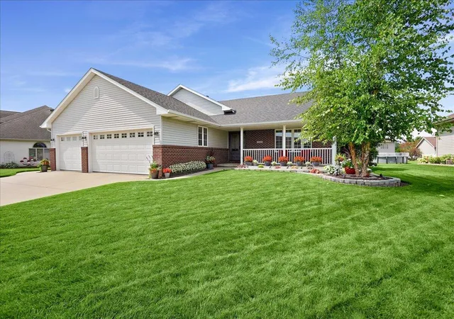 2nd image of 9204 Bryan Ln, Crown Point, IN 46307 | MLS# 843496
