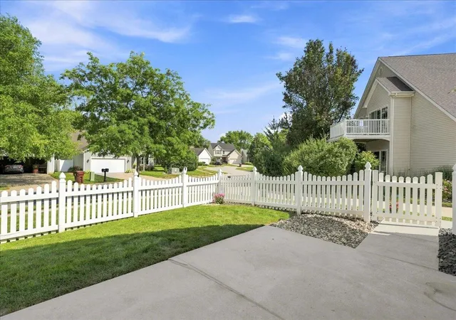 22nd image of 216 Dundee St, Valparaiso, IN 46385 | MLS# 843464