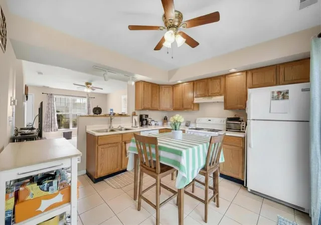 4th image of 2444 W 63Rd Ave, Merrillville, IN 46410 | MLS# 843484