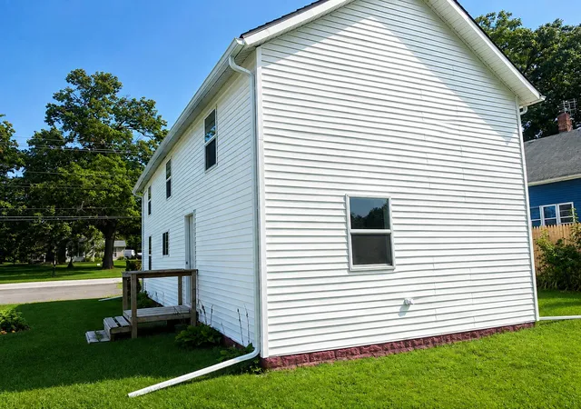 11th image of 708 E Washington St, Knox, IN 46534 | MLS# 843486