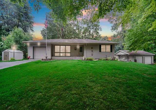 3rd image of 3688 N Promenade Cir, La Porte, IN 46350 | MLS# 843539
