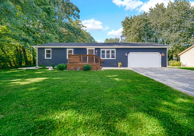 1st image of 820 Park Ave, Chesterton, IN 46304 | MLS# 843516