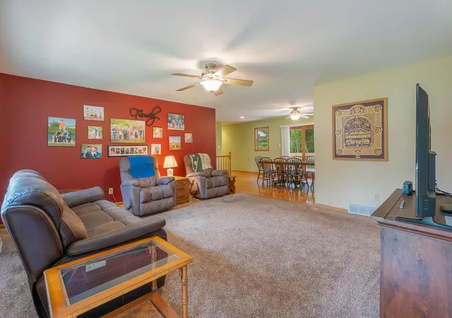2nd image of 8912 Edison St, Crown Point, IN 46307 | MLS# 843599