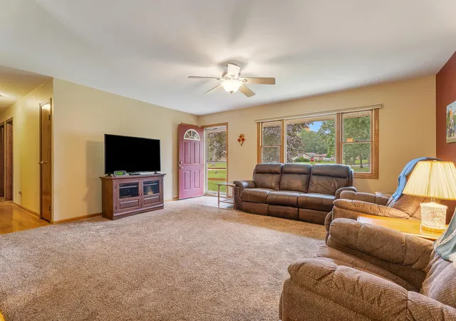 5th image of 8912 Edison St, Crown Point, IN 46307 | MLS# 843599