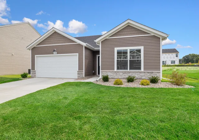 2nd image of 4402 Goldfinch Ave, Valparaiso, IN 46385 | MLS# 843573