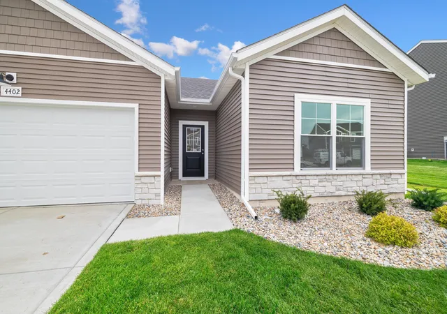3rd image of 4402 Goldfinch Ave, Valparaiso, IN 46385 | MLS# 843573