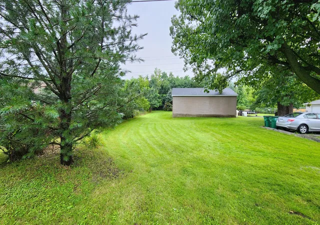 42nd image of 10 1/2 E 36th Pl, Hobart, IN 46342 | MLS# 843553
