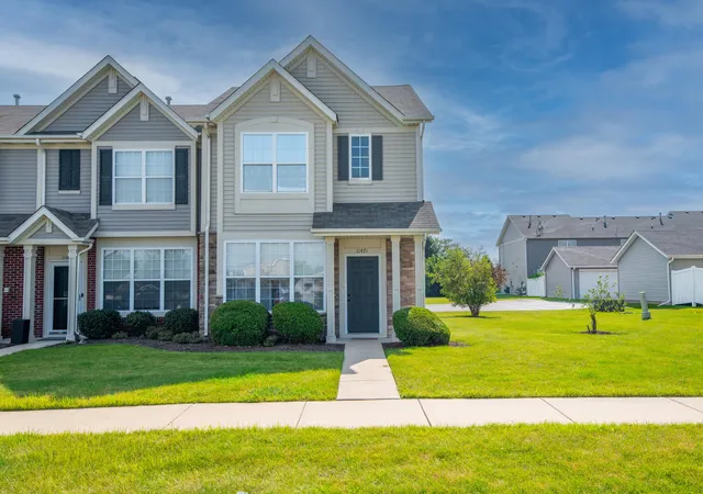 2nd image of 11471 Vermont Pl, Crown Point, IN 46307 | MLS# 843721