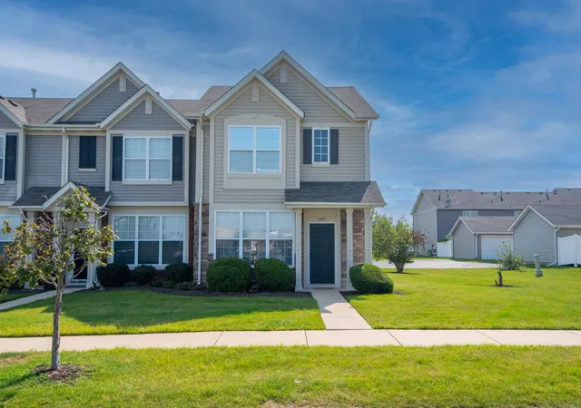 4th image of 11471 Vermont Pl, Crown Point, IN 46307 | MLS# 843721