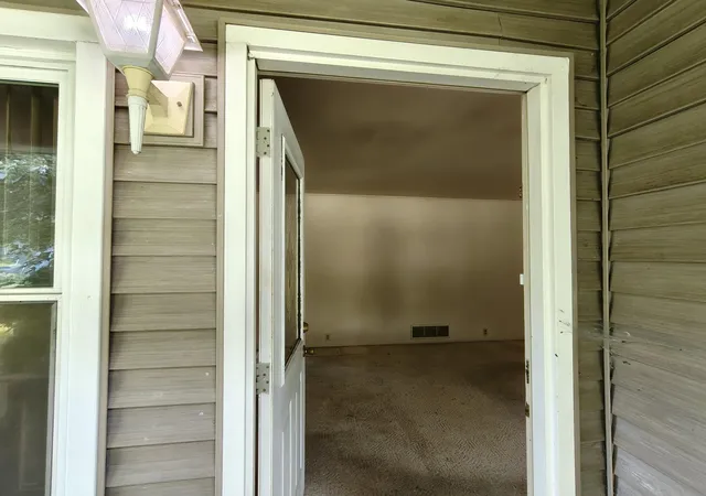 4th image of 2805 N County Line Rd, Portage, IN 46368 | MLS# 843546