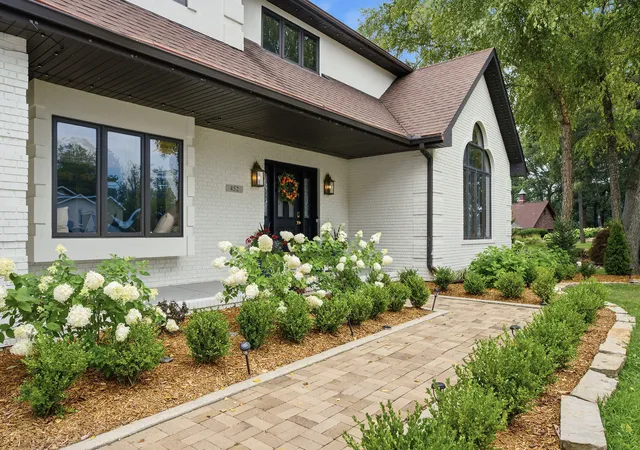 4th image of 452 Scarborough Rd, Valparaiso, IN 46385 | MLS# 843597