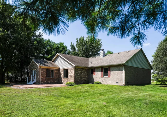 45th image of 15025 S 376 W, Kentland, IN 47951 | MLS# 843569