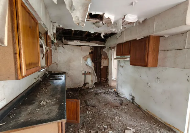 Photo 4 of Single family home for sale at 5925 Forest Ave, Gary, IN 46403 | MLS# 843563 | Listing updated on 2026-09-02