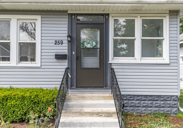 3rd image of 259 Humpfer St, Hammond, IN 46324 | MLS# 843584