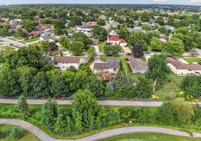 32nd image of 10000 Redbud Rd, Munster, IN 46321 | MLS# 843749