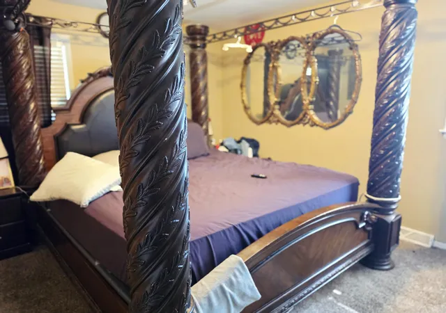 Photo 3 of Single family home for sale at 5273 Connecticut St, Merrillville, IN 46410 | MLS# 843877 | Listing updated on 2026-08-15